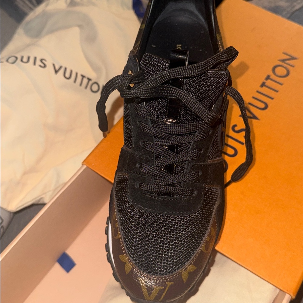 Louis Vuitton Black and Gold Women's Sneakers - Picture 3 of 3